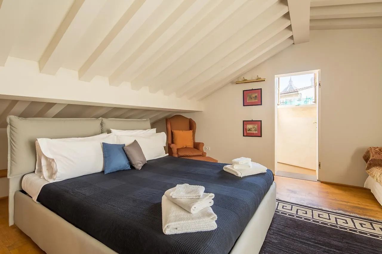 Golden View Apartment Florencie
