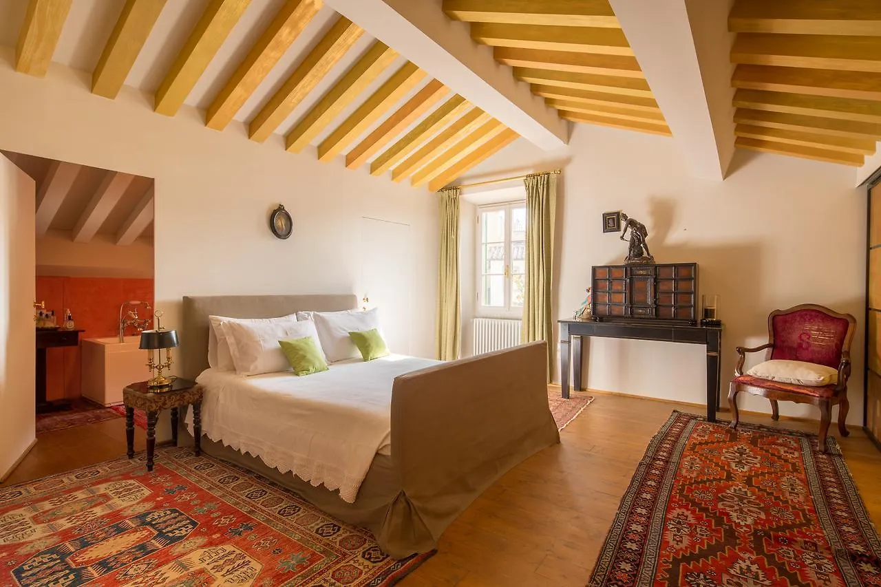 Golden View Apartment Florence